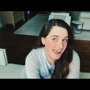 Meet your Posher, Madeline